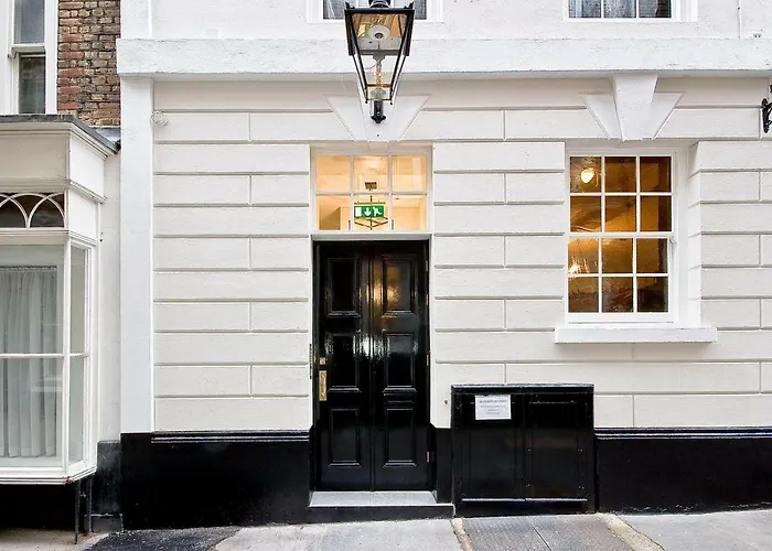 Eldon Chambers Flat 2 By City Living London